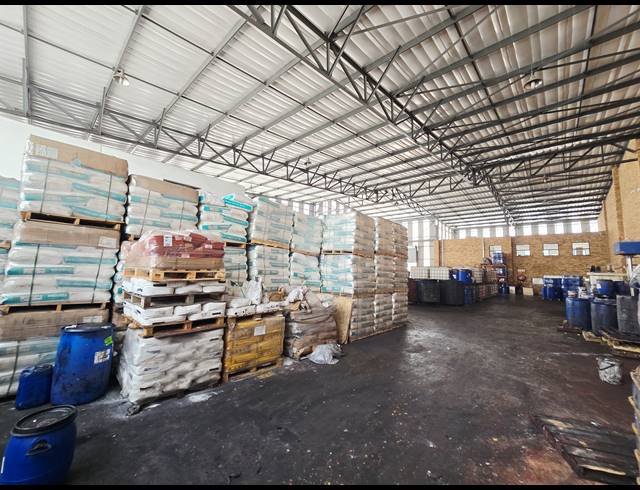 1,226M² WAREHOUSE TO LET IN KYA SANDS